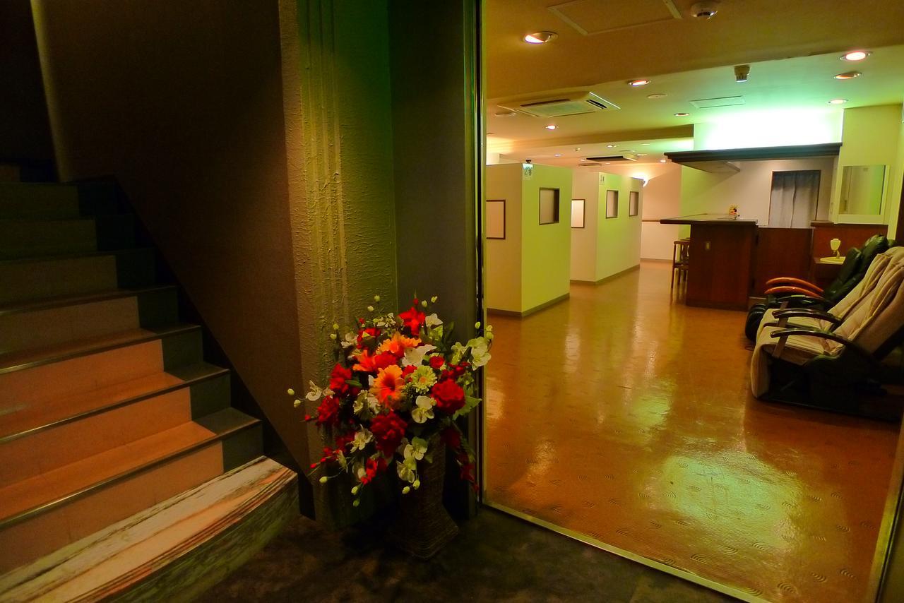 Hotel Golf III Atsugi (Adults Only) Exterior photo