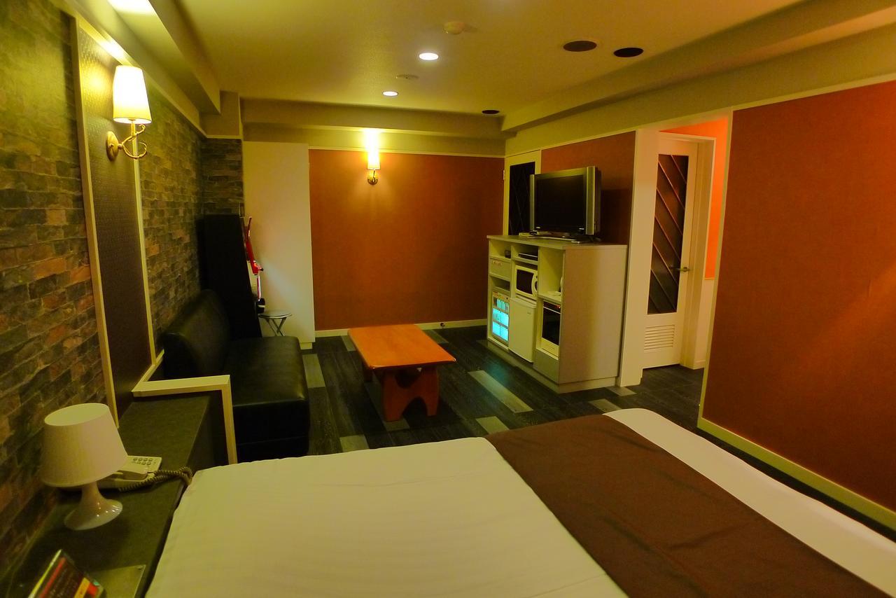 Hotel Golf III Atsugi (Adults Only) Exterior photo